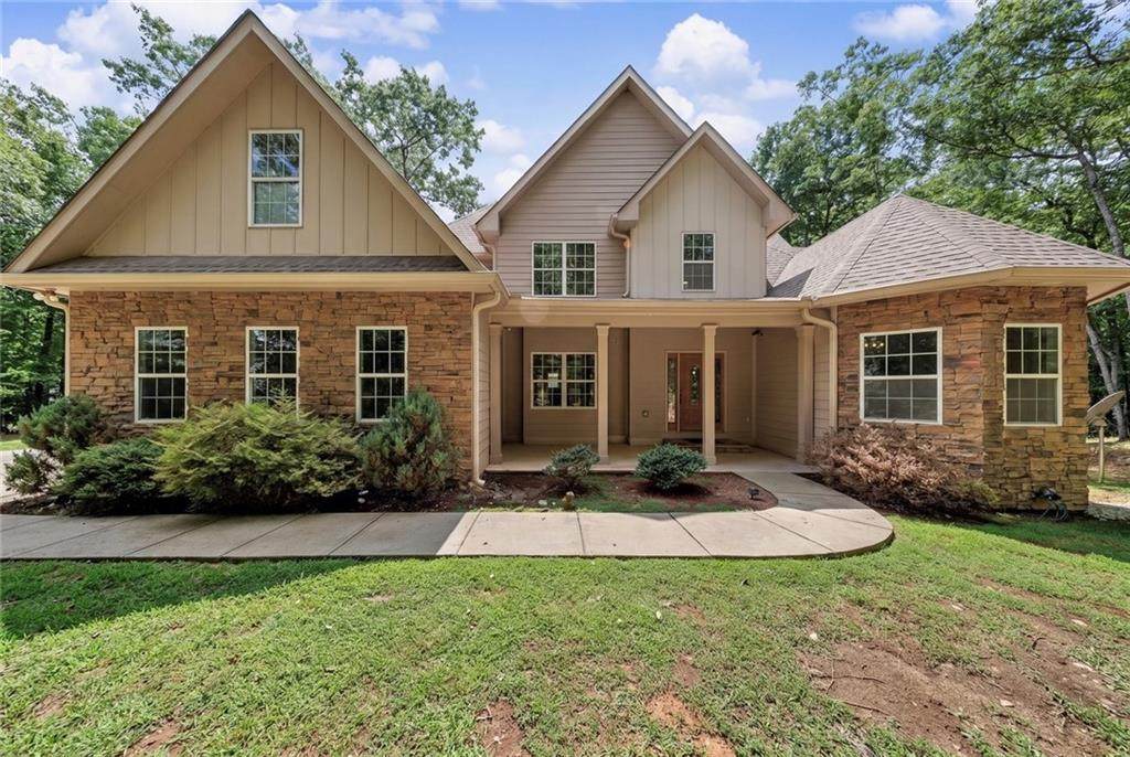 3184 Saint Andrews Way - Photo 1
