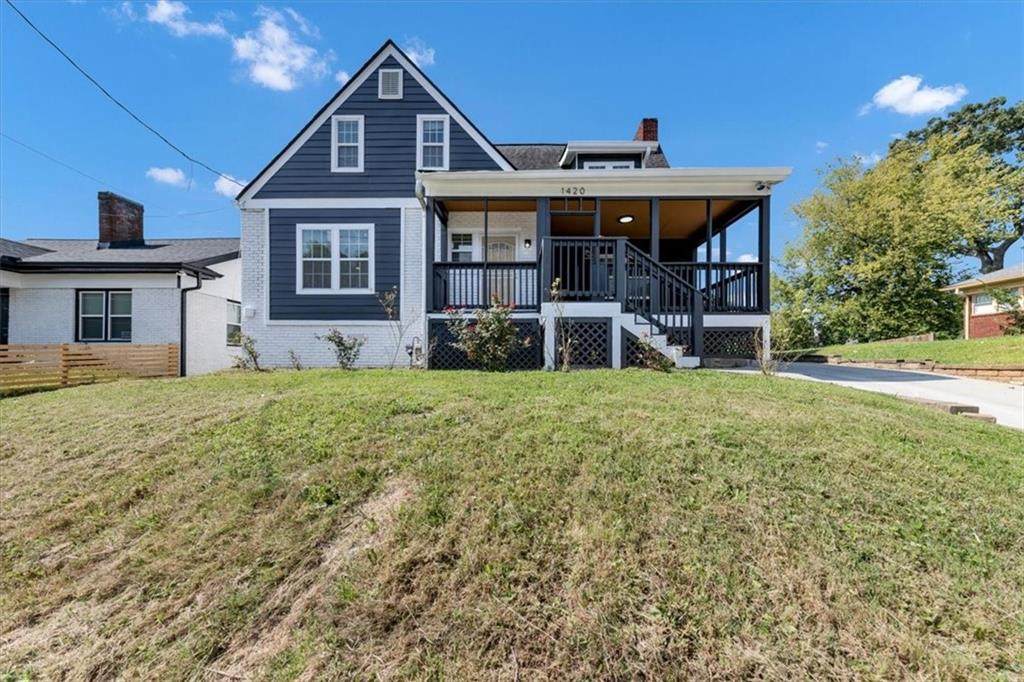 1420 Donnelly Avenue - Photo 1