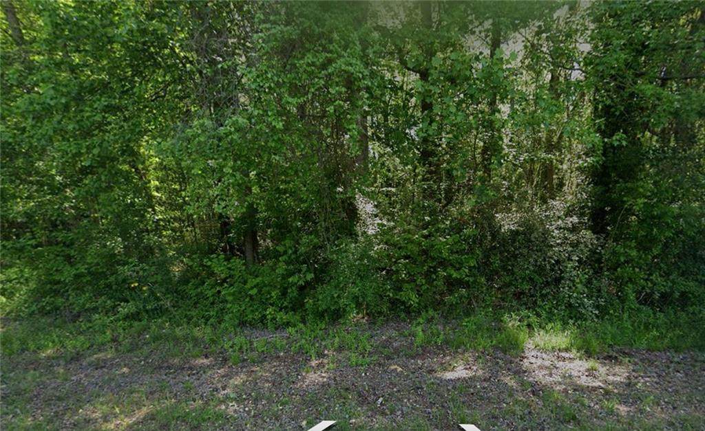 1374 Zebulon Road - Photo 1