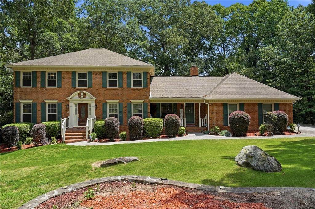 5027 Castlewood Drive - Photo 1
