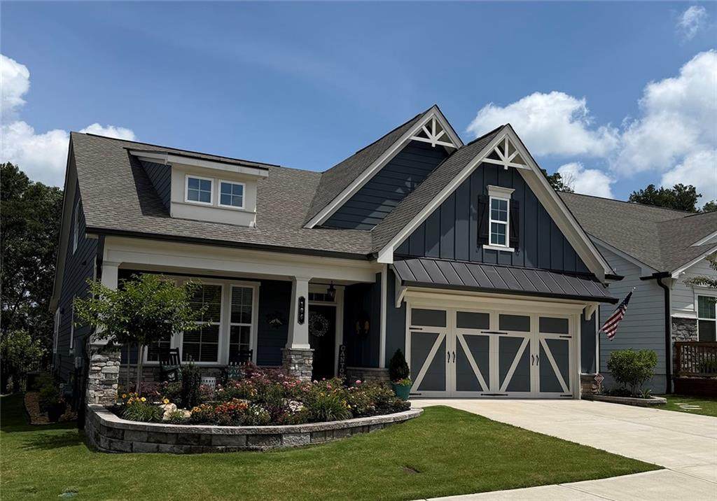 196 Hickory Bluffs Parkway - Photo 1