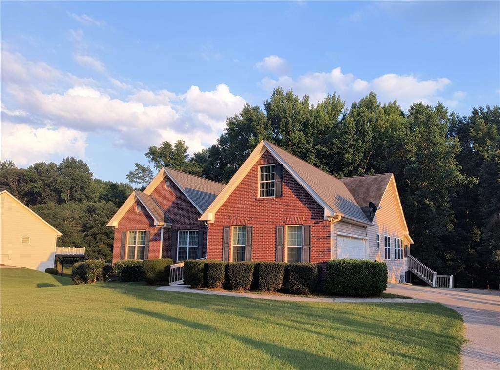 371 Summit Chase Drive - Photo 1