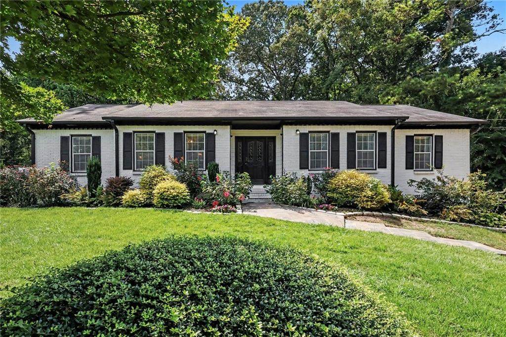 745 Greenwood Lane - Photo 1