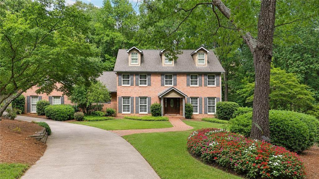 8 Saddle Trail - Photo 1