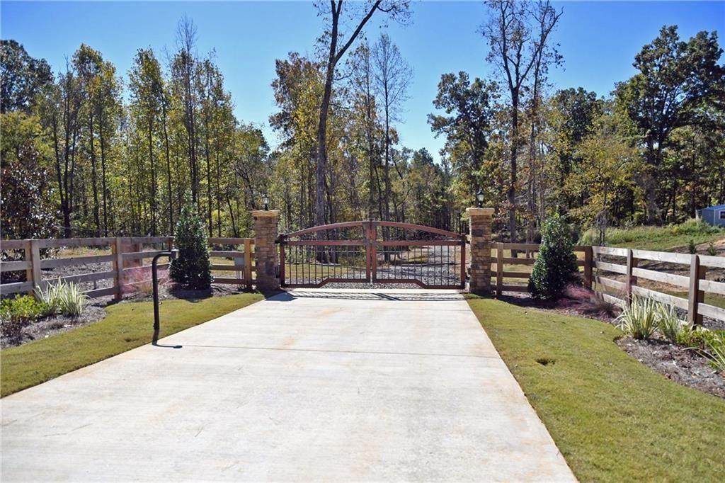 352 Mulberry Road - Photo 1