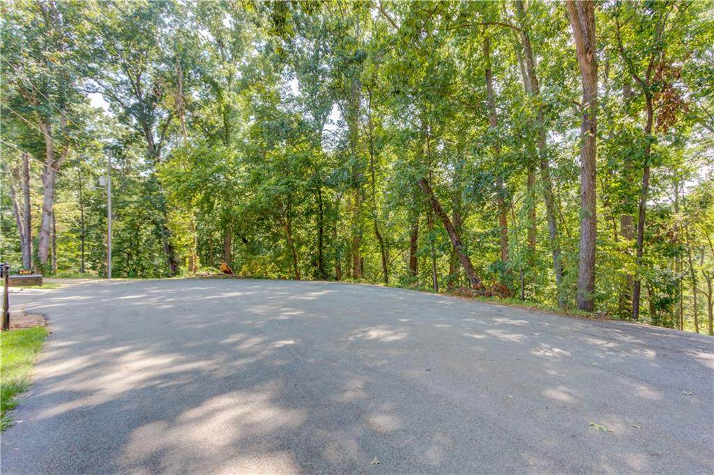 4300 Holiday Heights Drive - Photo 1