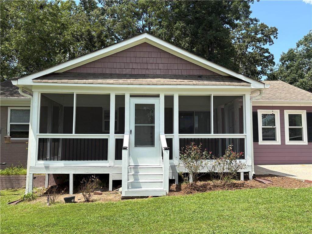 2890 Sherwood Road - Photo 1