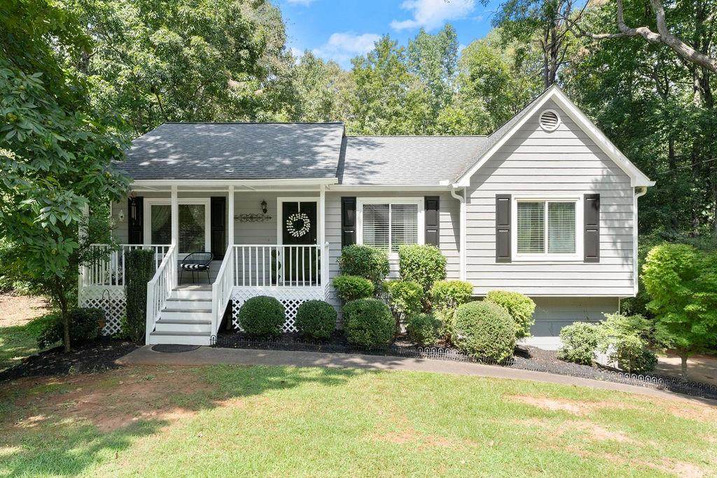 4323 Hillview Drive - Photo 1