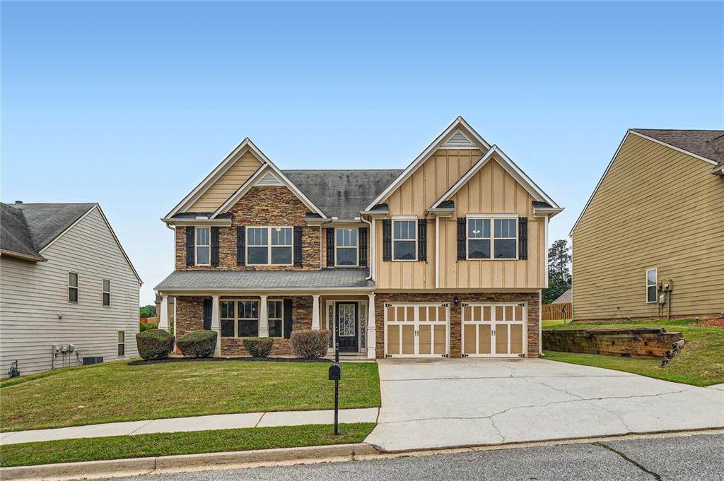 1071 Mcduffie Circle - Photo 1