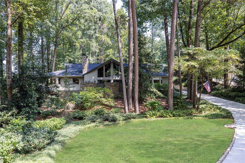 945 River Overlook Court - Photo 1