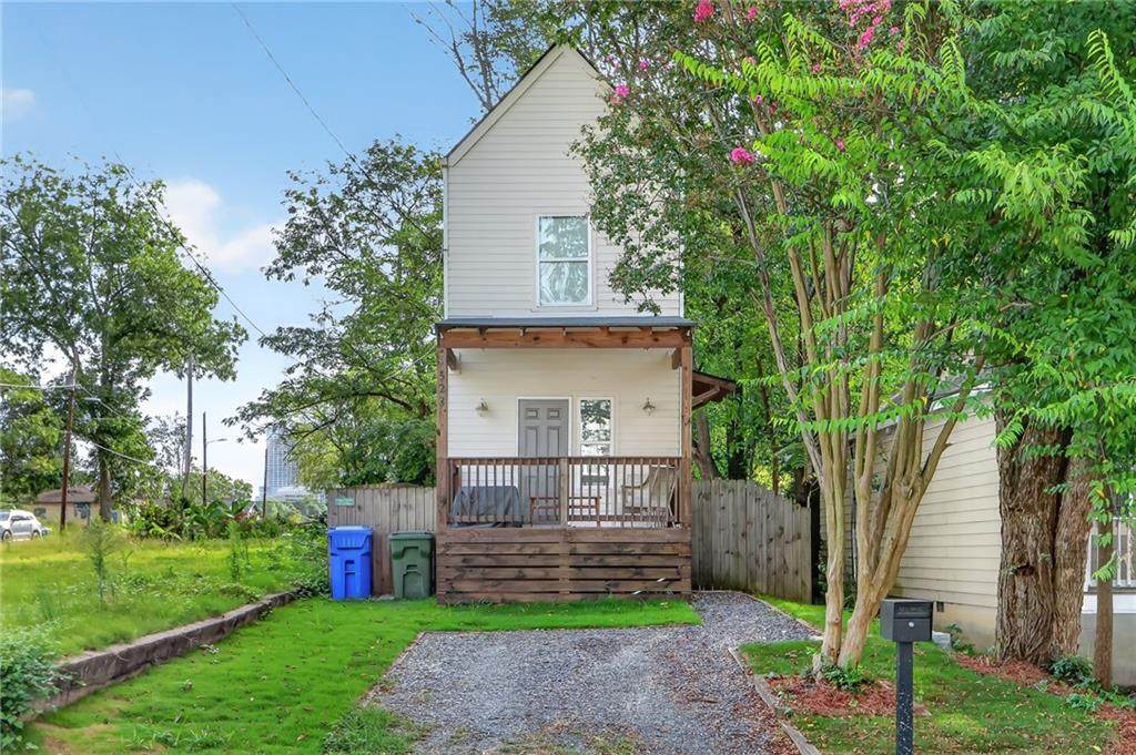 523 Griffin Street - Photo 1