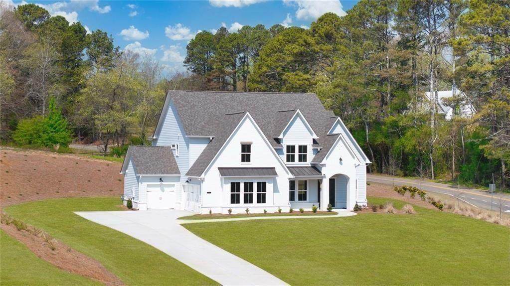 8290 Creekside Overlook Drive - Photo 1