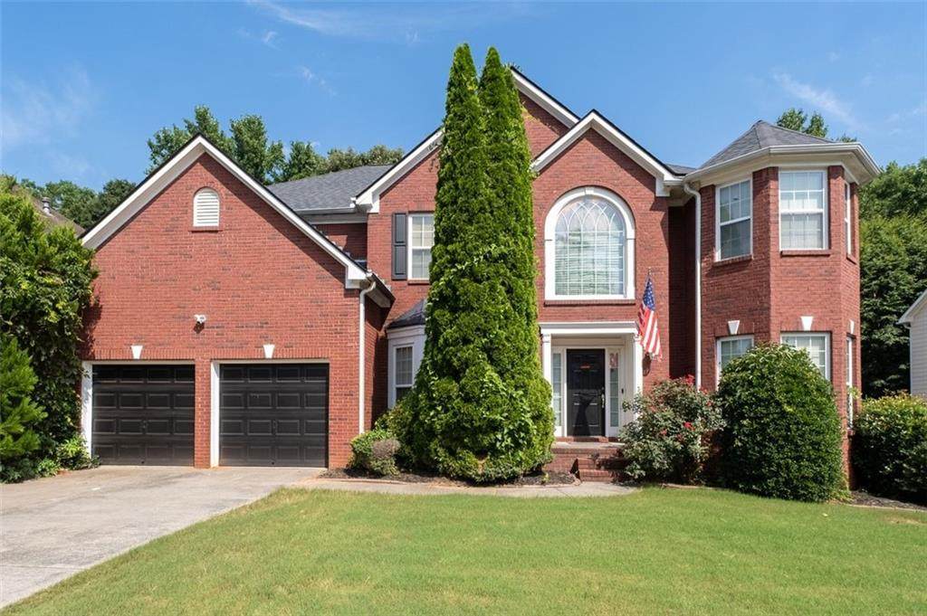 2989 Heritage Oaks Circle - Photo 1