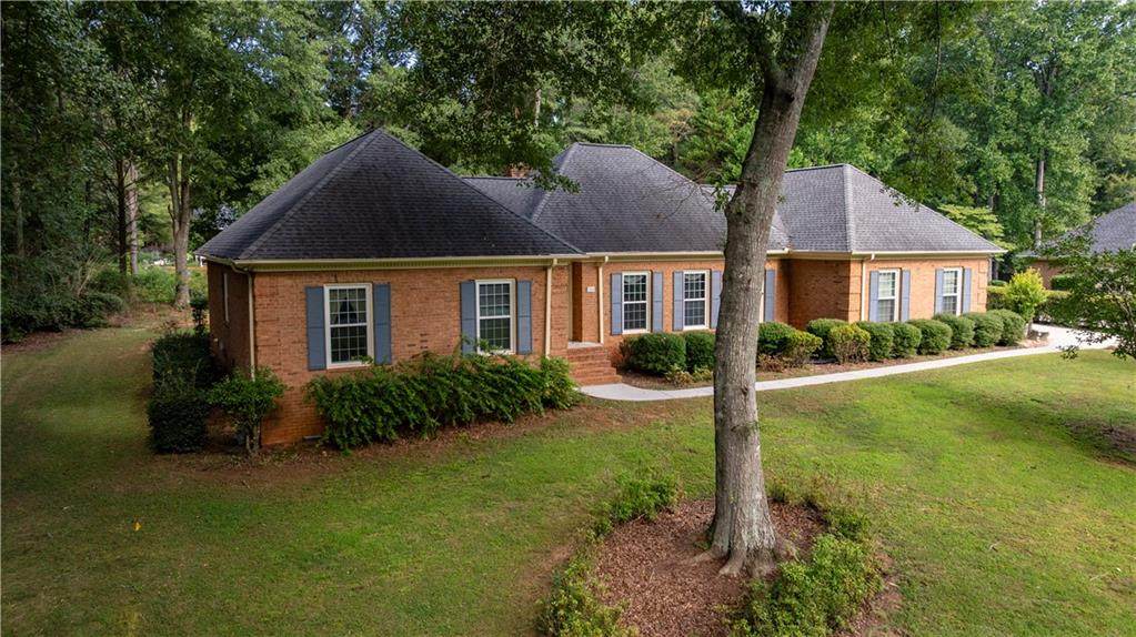 341 Chesterfield Road - Photo 1