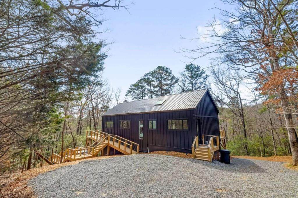206 Anderson Drive - Photo 1