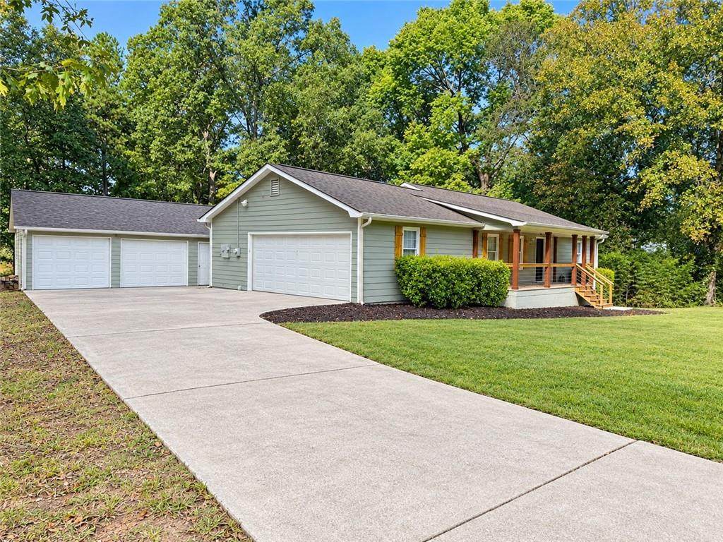 611 Calloway Drive - Photo 1