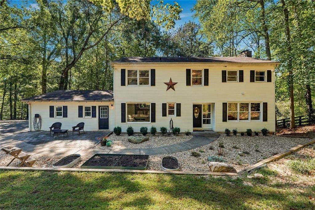 731 Longview Drive - Photo 1