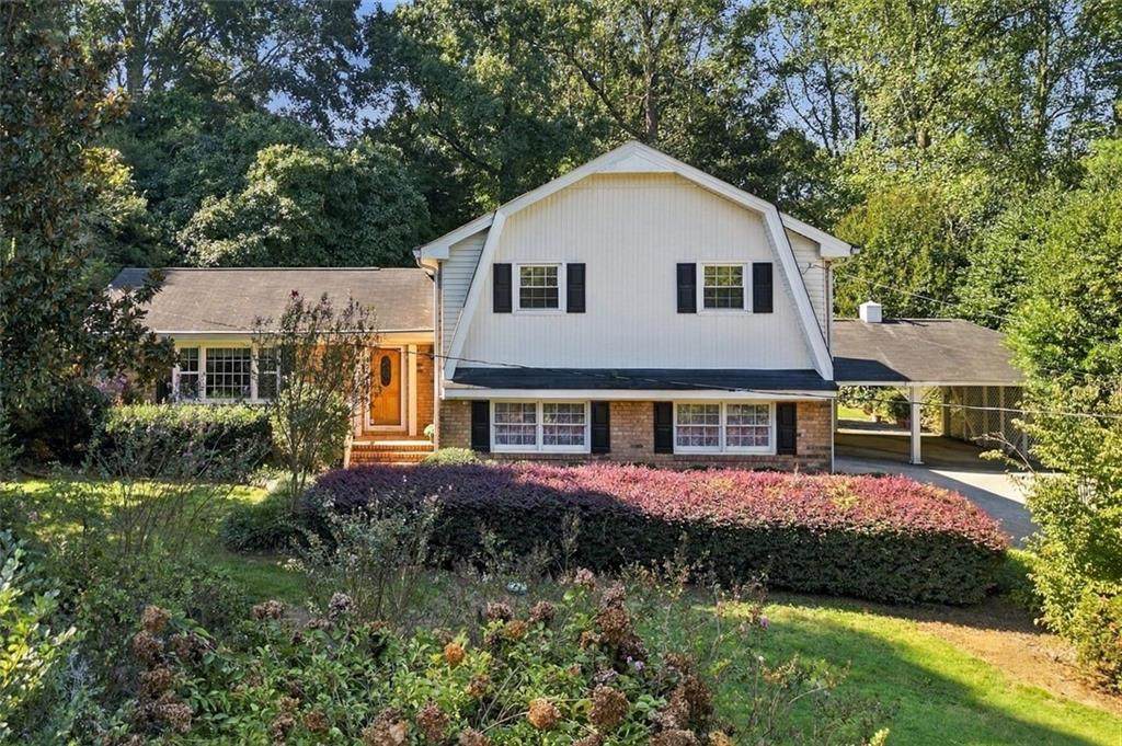 2051 Hemlock Trail - Photo 1