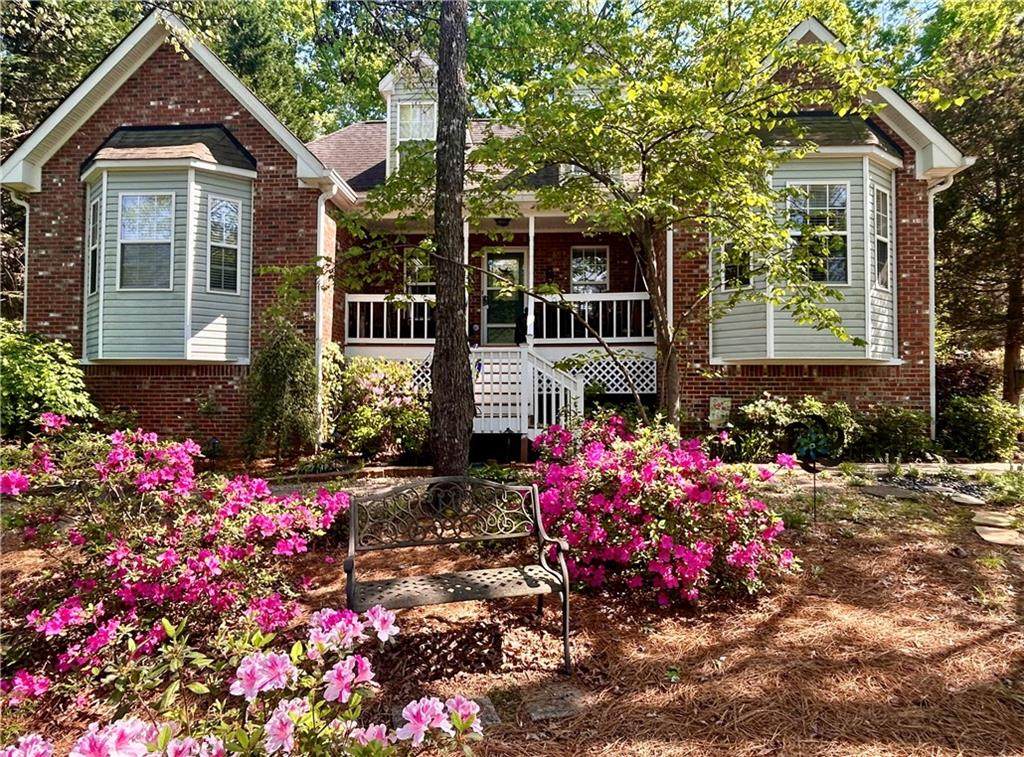1540 Hunters Hollow - Photo 1