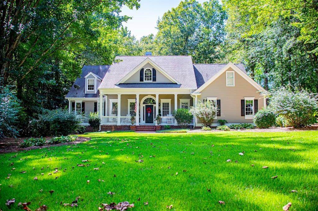 55 Wynridge Drive - Photo 1