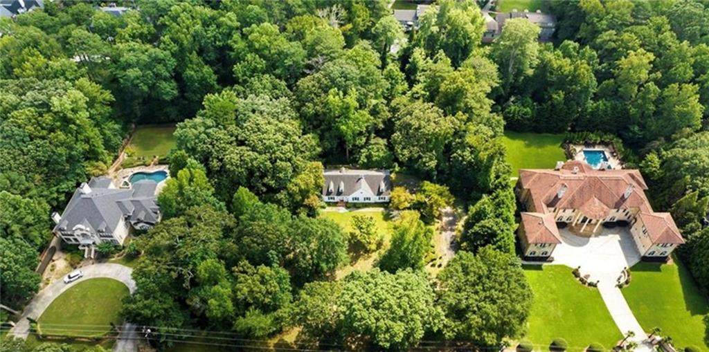 700 Heards Ferry Road - Photo 1