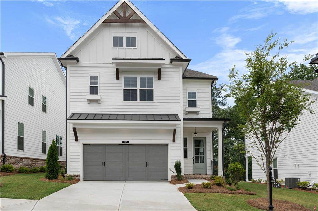 610 Silva Street - Photo 1