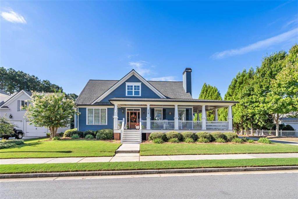 719 Clubside Drive - Photo 1