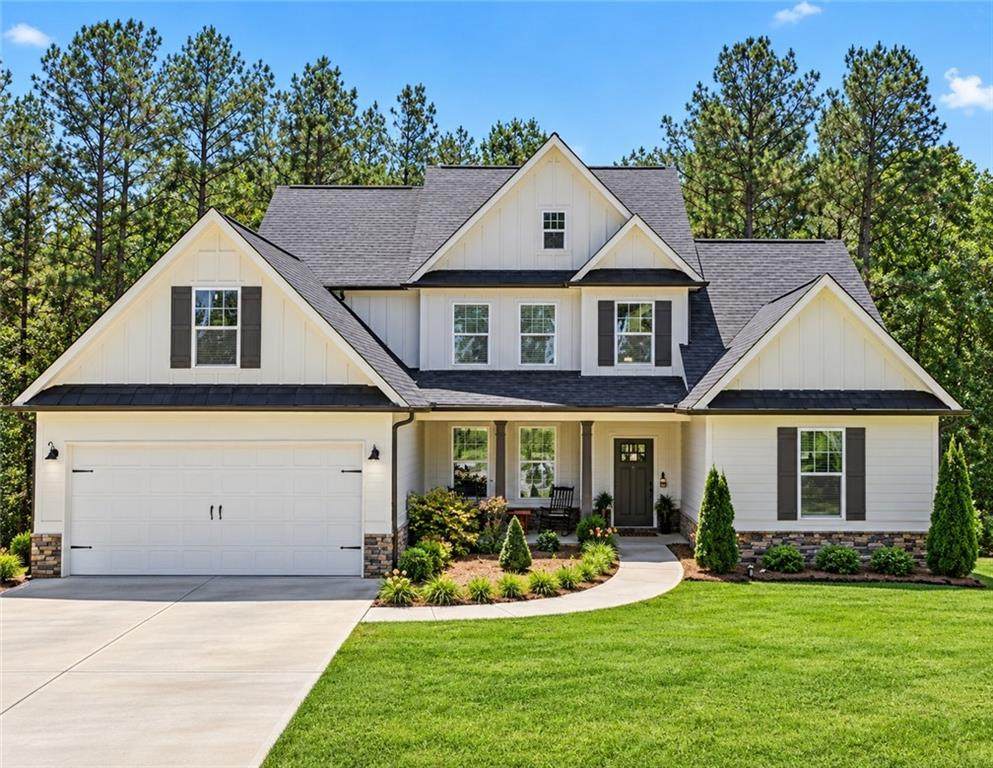 467 Longwood Place - Photo 1
