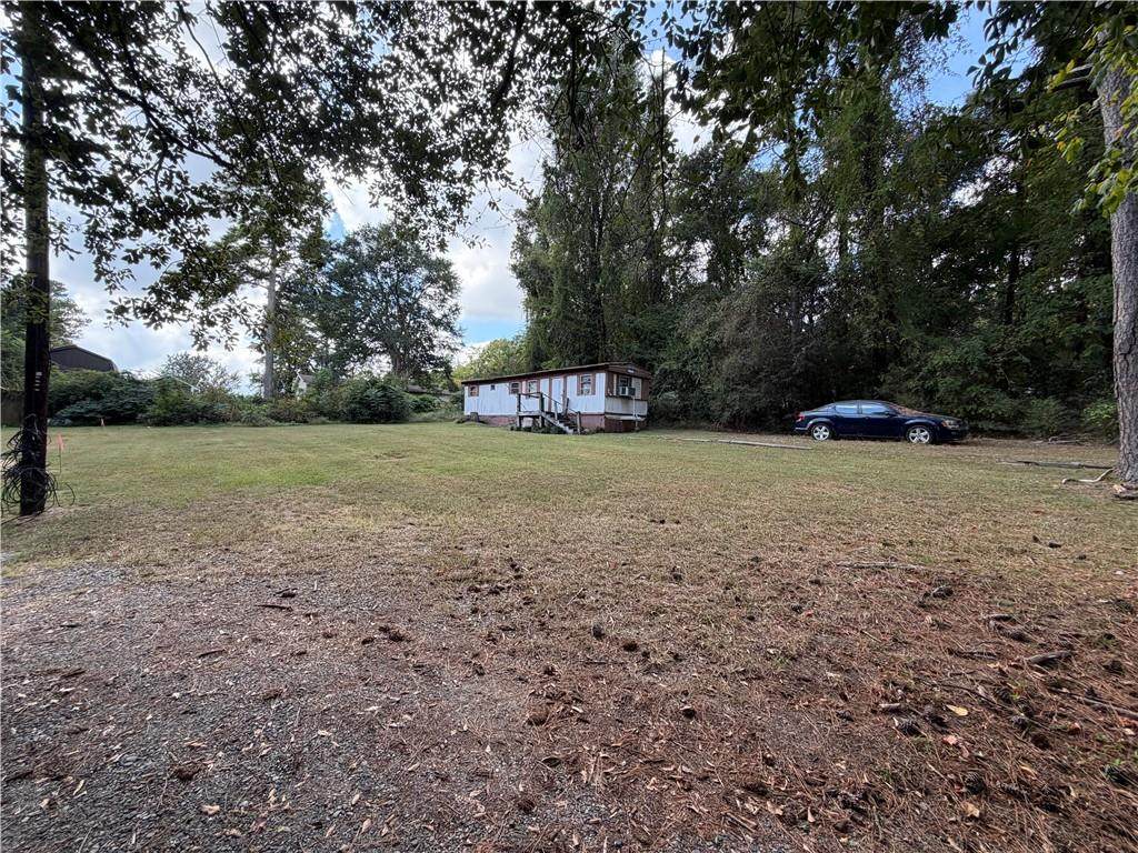 184 Sunset Road - Photo 1
