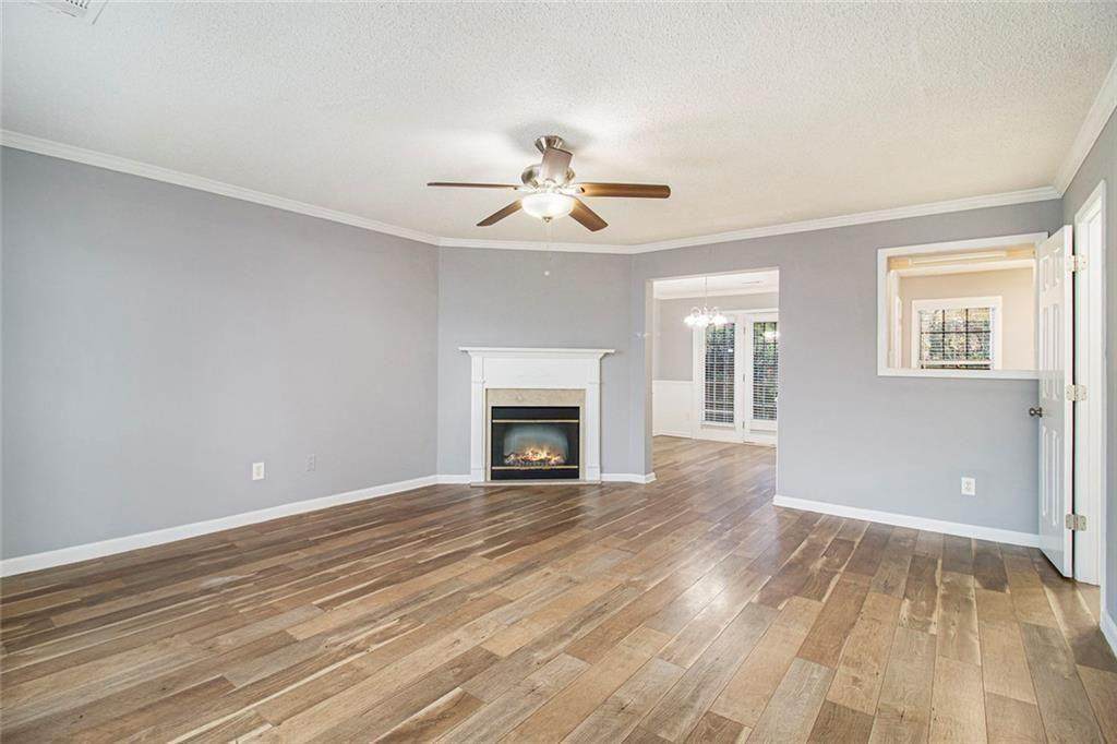 2 Chastain Circle - Photo 1