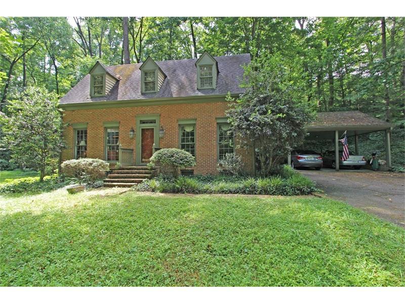 5561 Glenrich Court, Dunwoody, GA 30338 (MLS #5634786) :: North Atlanta Home Team