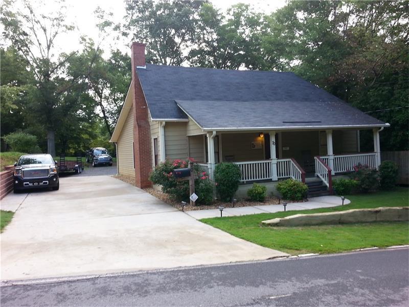 70 Church Street, Buford, GA 30518 (MLS #5683845) :: North Atlanta Home Team