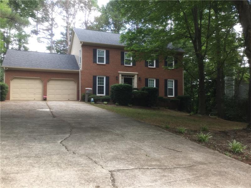 2035 Plantation Road, Lawrenceville, GA 30044 (MLS #5707081) :: North Atlanta Home Team