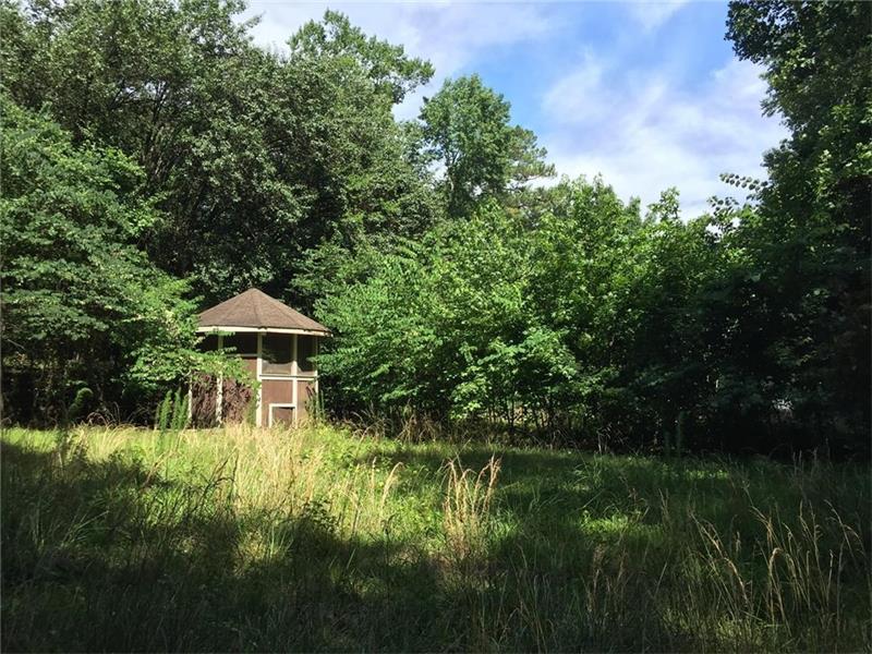 380 Hermitage Court - Photo 1