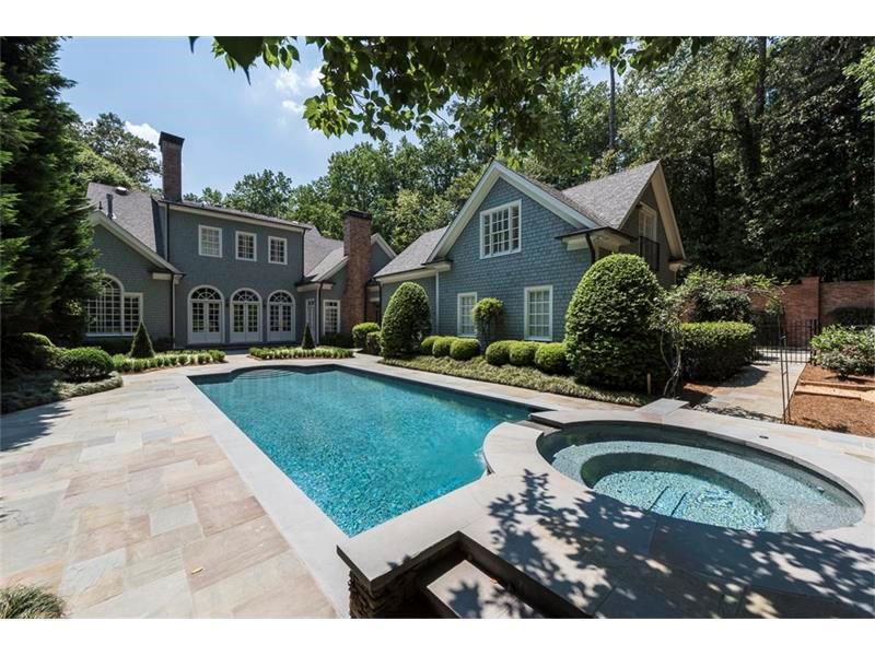 726 Andover Drive NW, Atlanta, GA 30327 (MLS #5714152) :: North Atlanta Home Team