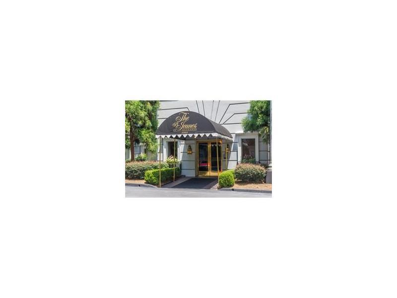 3201 Lenox Road NE #21, Atlanta, GA 30324 (MLS #5722205) :: North Atlanta Home Team
