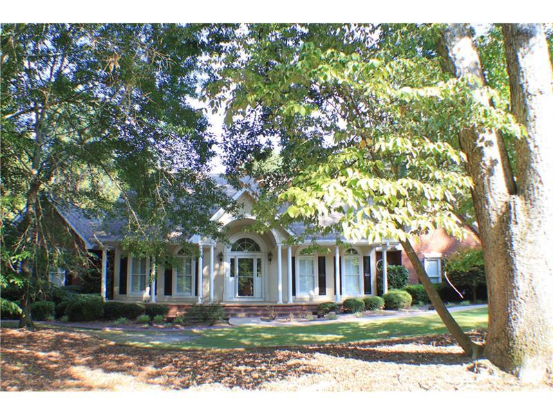1910 Golf Club Way, Braselton, GA 30517 (MLS #5724878) :: North Atlanta Home Team