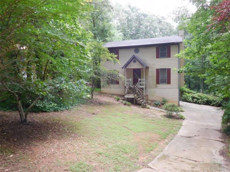 2731 Valley Hill Drive, Acworth, GA 30102 (MLS #5726364) :: North Atlanta Home Team