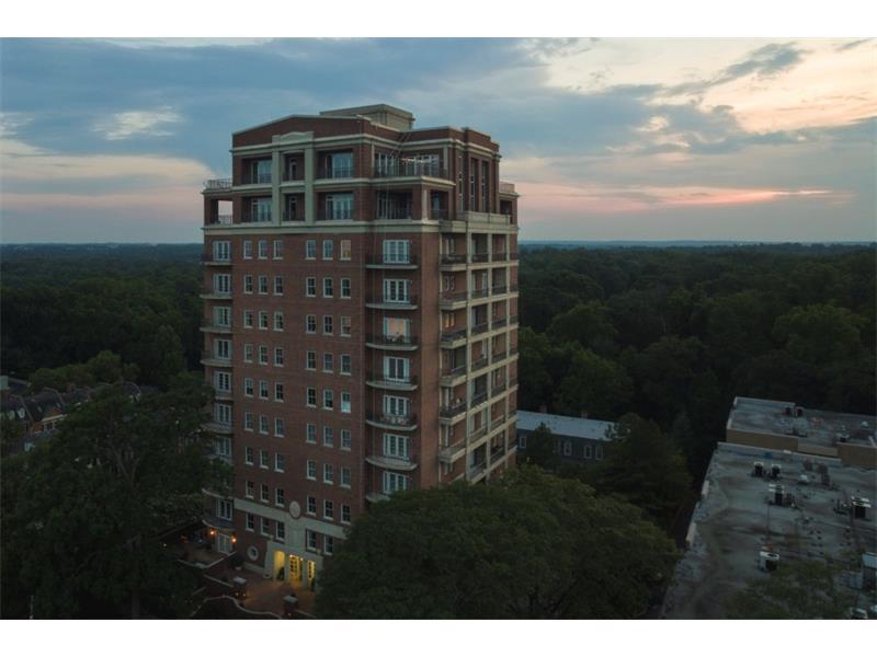 2724 Peachtree Road NE #201, Atlanta, GA 30305 (MLS #5726463) :: North Atlanta Home Team