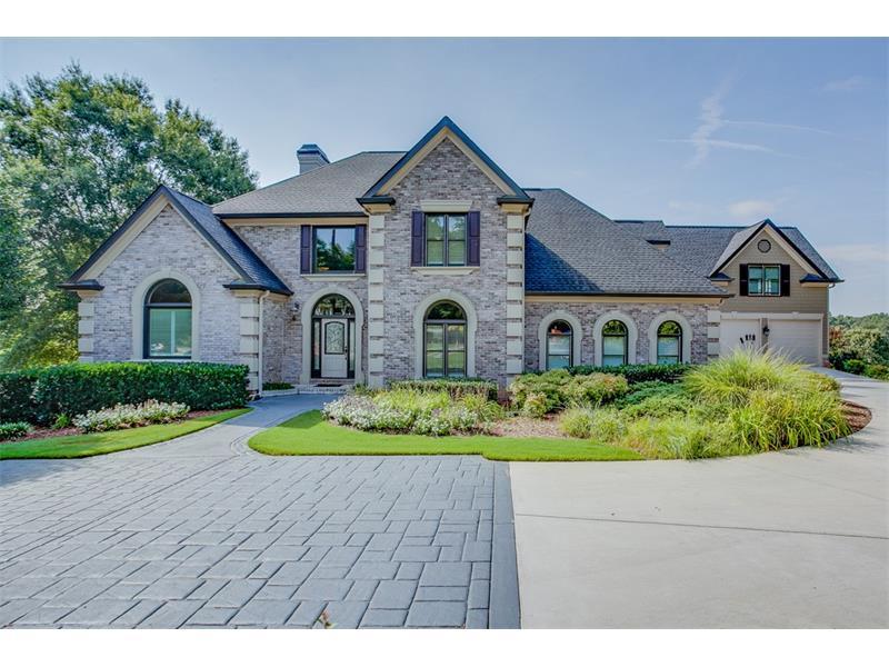 5675 Golf Club Drive, Braselton, GA 30517 (MLS #5727133) :: North Atlanta Home Team