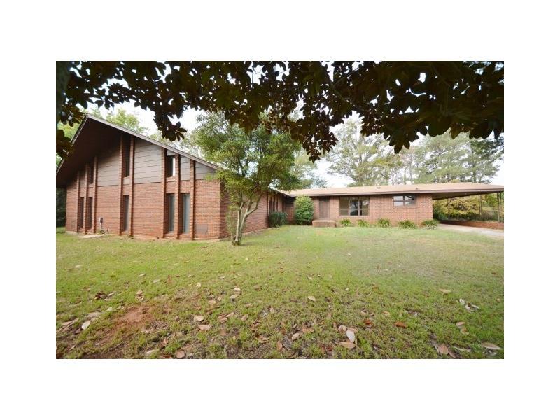 2604 Reagin Drive, Elberton, GA 30635 (MLS #5729100) :: North Atlanta Home Team