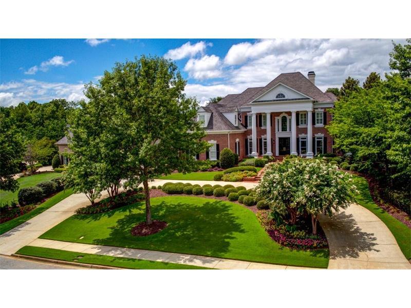 1675 Sugarloaf Club Drive, Duluth, GA 30097 (MLS #5733536) :: North Atlanta Home Team