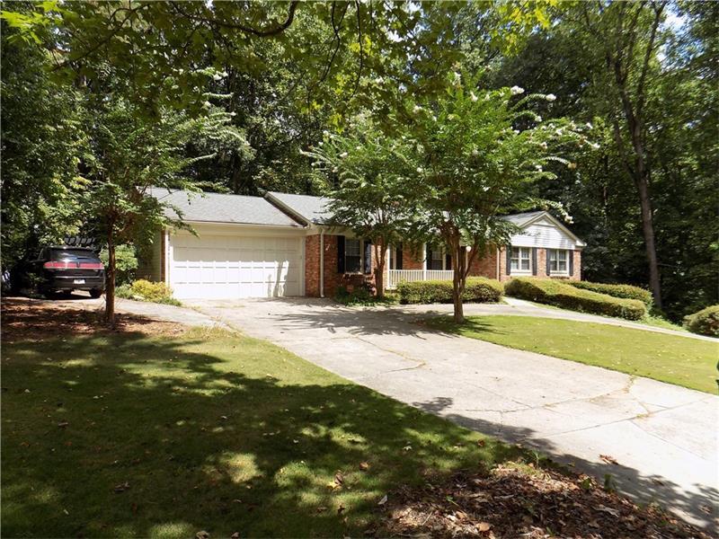 80 Maryeanna Drive, Sandy Springs, GA 30342 (MLS #5733603) :: North Atlanta Home Team