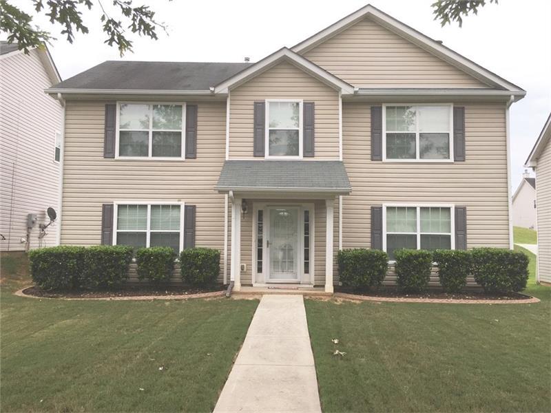 6742 Lake Erie Lane, Fairburn, GA 30213 (MLS #5735394) :: North Atlanta Home Team
