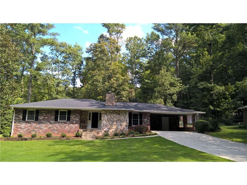 203 Jere Drive, Alpharetta, GA 30009 (MLS #5740555) :: North Atlanta Home Team