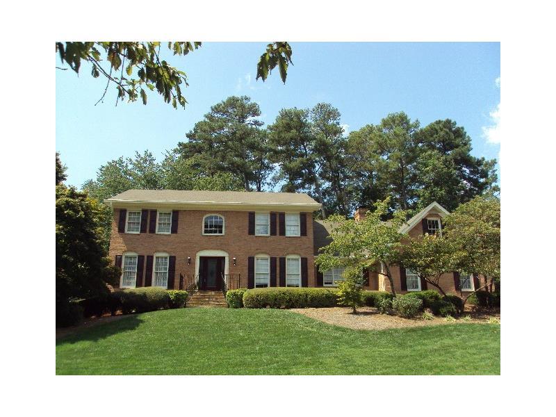 2124 Forestglade Drive, Stone Mountain, GA 30087 (MLS #5741494) :: North Atlanta Home Team