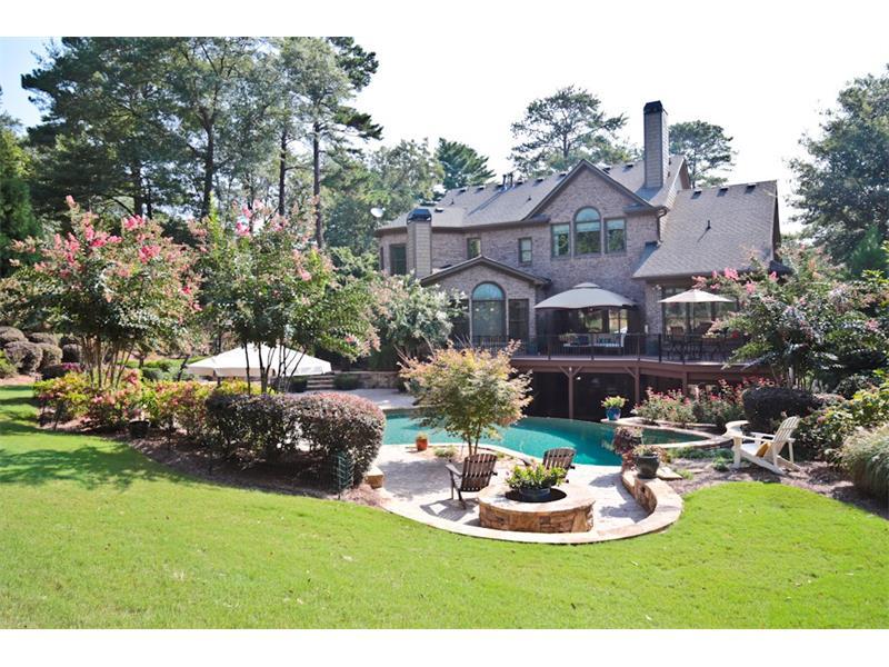6118 Harleston Road NE, Sandy Springs, GA 30328 (MLS #5742424) :: North Atlanta Home Team