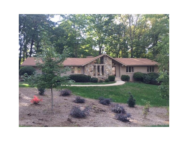 124 Gant Quarters Lane, Marietta, GA 30068 (MLS #5746506) :: North Atlanta Home Team