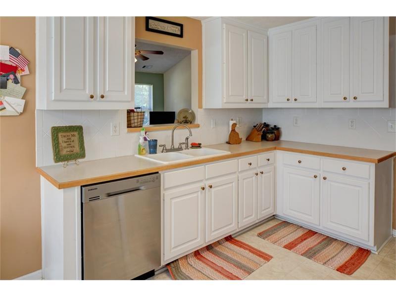 1310 Bramlett Forest Trail, Lawrenceville, GA 30045 (MLS #5747364) :: North Atlanta Home Team