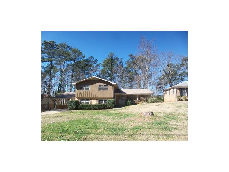3157 E Chapel Circle, Decatur, GA 30034 (MLS #5756212) :: North Atlanta Home Team